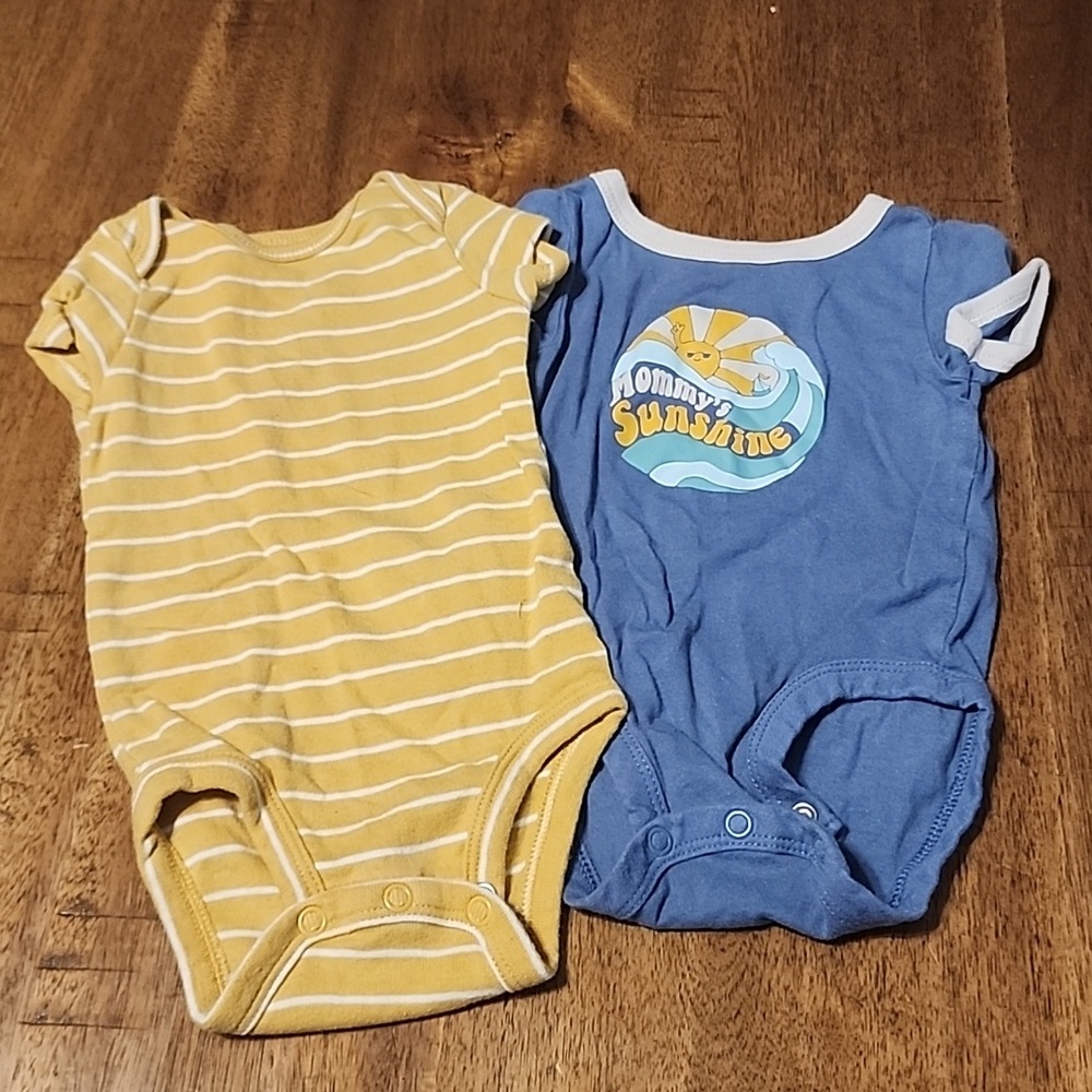 Carters Mommy's sunshine onesie 2 piece sz 3 months